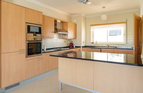 Praia del Rei Apartment | The Lazy Sunbathers, sea view and pool