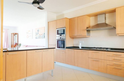 Praia del Rei Apartment | The Lazy Sunbathers, sea view and pool