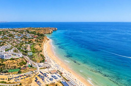 Porto de Mos Apartment | The Leaf Signature Residence