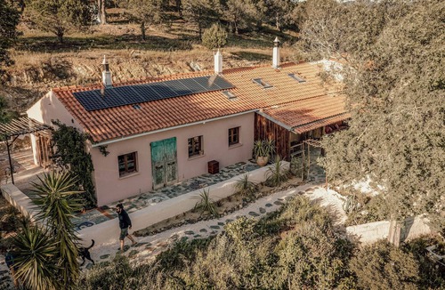 Cerca dos Pomares House | The Lemon Lodge - Ziggurat Suite