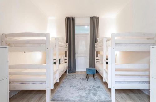 Santo Amaro Apartment | The Lisbon Lotus - Alcantara