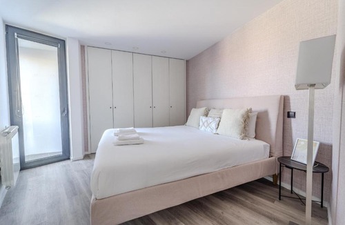 Braga Apartment | The Locomotive Flat by House and People