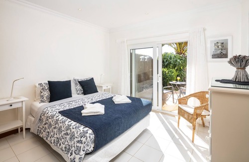 Carvoeiro Ski Chalet | The Palm House - Townhouse at Vale de Milho golf