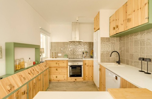 Praia das Macas Villa | The Red House by Cadenzalux