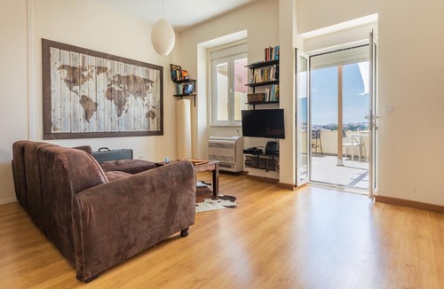 Alfama Apartment | The Sunset Hideout