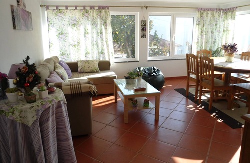 Sande Cottage | The Yellow House panoramic