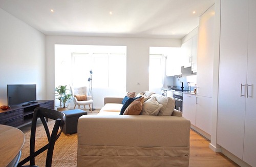 Sao Joao de Deus Apartment | Thyme Apartment, Central heating, Wifi !New!