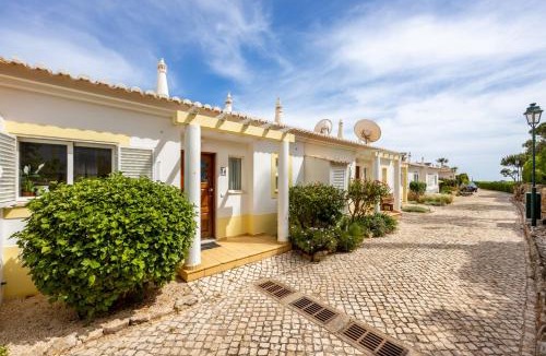 Budens House | Townhouse da Amarela
