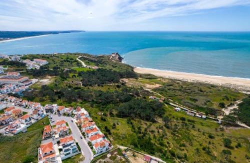 Nazare Villa | Trueby's Tapada - Amazing Villa with Pool & Ocean View By Silver Prop