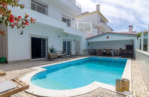 Nazare Villa | Trueby's Tapada - Amazing Villa with Pool & Ocean View By Silver Prop