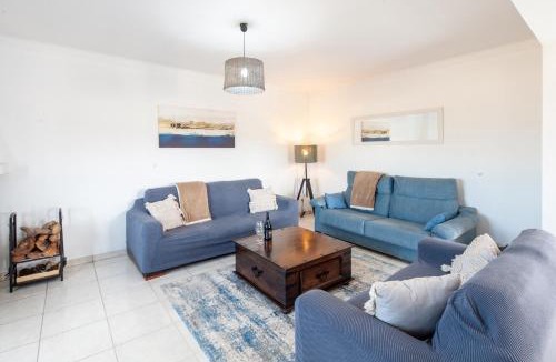 Sao Bernardino Apartment | Tulip - SilverCoast Apartments