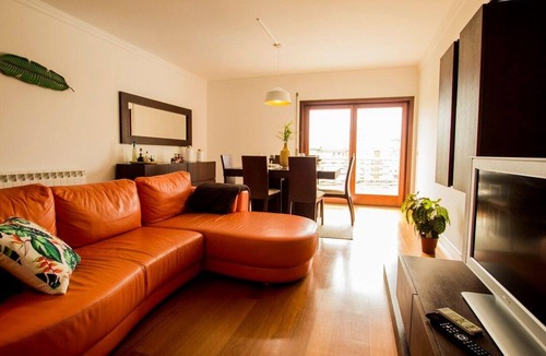 Aveiro Apartment | Turmhaus mit freier Garage by Interhome