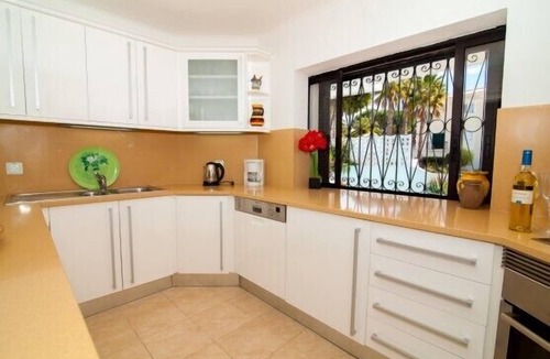 Vale do Lobo Apartment | Two bedroom Apartment with Private Pool and WiFi SD26 - Almancil, Algarve