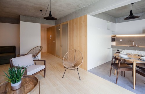 Bonfim Apartment | Two Bedroom Deluxe Apartment with Patio & Private Garden