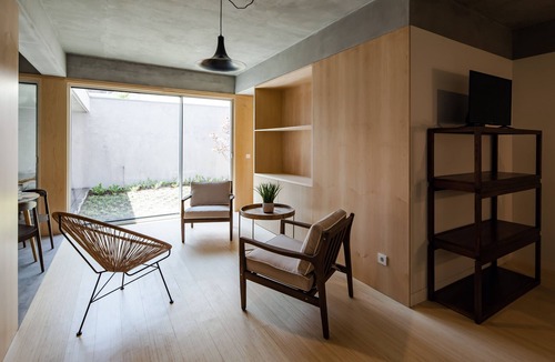 Bonfim Apartment | Two Bedroom Deluxe Apartment with Patio & Private Garden