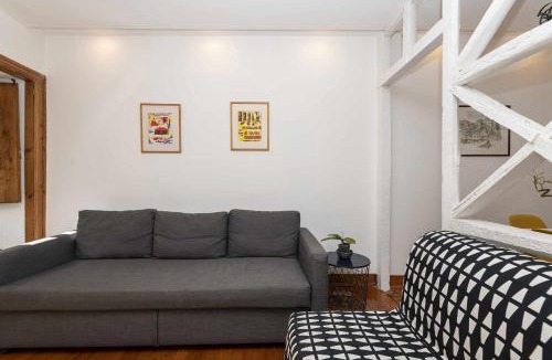 Sao Bento Apartment | Typical Portuguese Apartment in São Bento