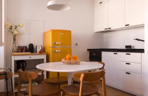 Vila Real Santo Antonio Apartment | Typical Village House with Sea View - Santa Rita