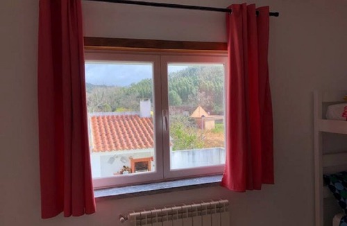 Lourinha House | Ultra complete house with garden and barbecue, garage - 6 km from the beaches