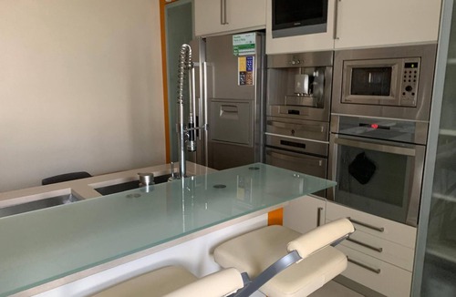 Ermesinde House | Vacation home with barbecue, great access to Porto