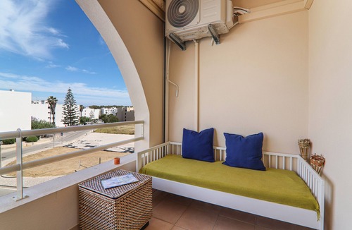 Salgados Apartment | Vacation Apartment Refugio Salgados with Balcony, Garden & Wi-Fi