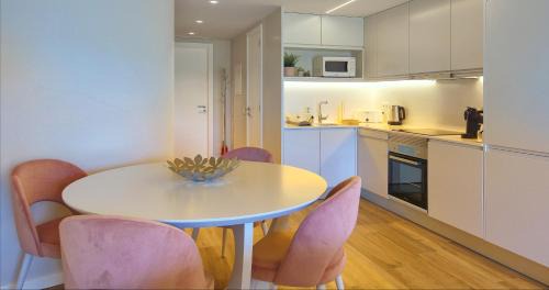 Quinta do Lago Apartment | Victory Village 18E