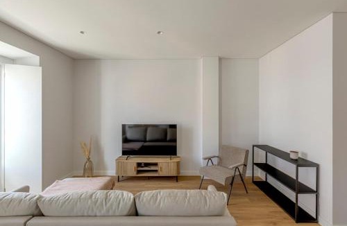 Caparica Apartment | Vienna 1BR Calm & Cozy Escape