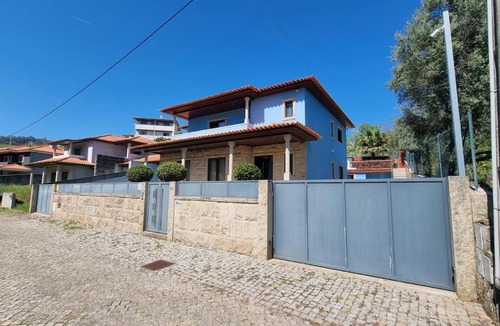 Teloes House | Vila Azul