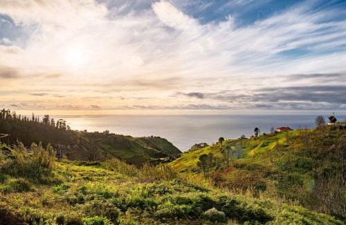 Ponta do Pargo House | Vila da Ribeira da Vaca by an island apart