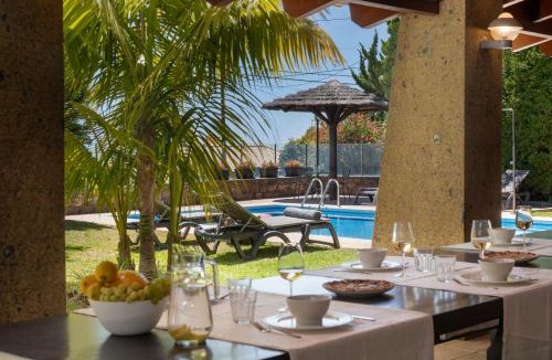 Prazeres Villa | Vila Esperança by an island apart