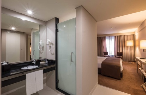 Lordelo do Ouro e Massarelos Hotel | Vila Gale Porto Ribeira Hotel