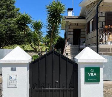 Bouro House | VILA GUIA in Valdreu