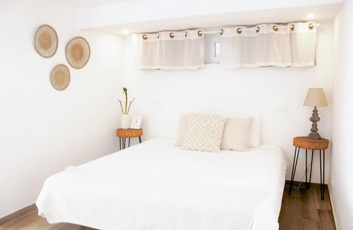 Charneca de Caparica e Sobreda House | Vila Vale Guest House - Surf & Yoga