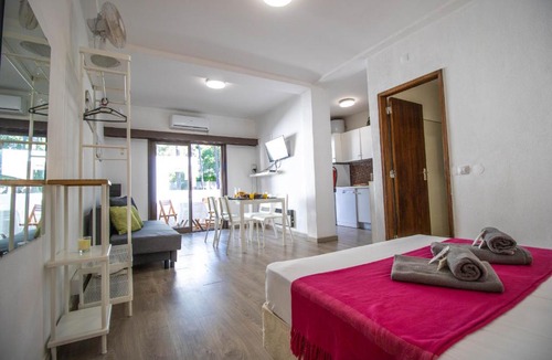Vilamoura Apartment | Vilamoura Golf Studio With Pool by Homing