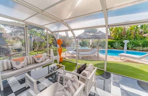 Quarteira Villa | VILAMOURA Villa, first floor, heated pool (optional), 1 km from the marina. 3 suites
