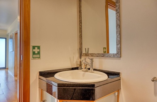 Santa Cruz House | Villa 58, a Home in Madeira