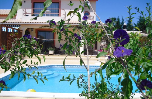 Vale de Santa Maria Condo | Villa accommodation, swimming pool, barbecue, garden, swing, baby + ping-pong
