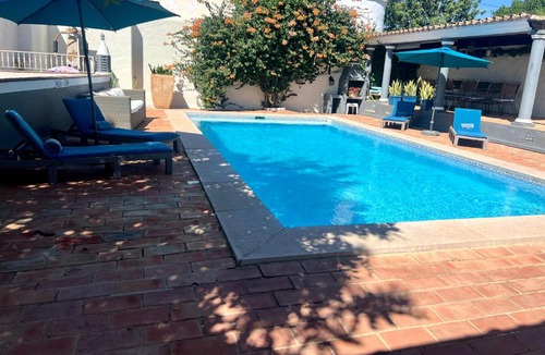 Cerro do Mocho Villa | Villa Algarve Half Term offer 4 Ensuite Bedrooms, Private Swimming Pool, Beautiful Gardens with water features and natural Bio Pool