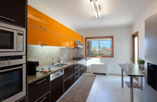 Alporchinhos Villa | Villa Almond Tree by Interhome