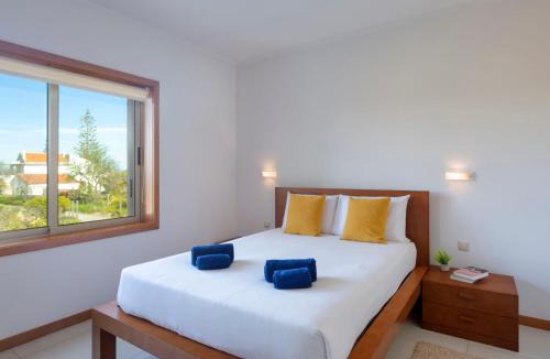 Alporchinhos Villa | Villa Almond Tree by Interhome
