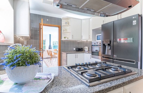 Charneca de Caparica e Sobreda Villa | Villa Aroeira II - Modern villa for 10 persons with heated pool in a golf resort