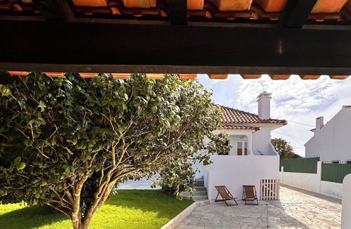 Fontanelas House | VILLA ATLANTIS - Unique Villa in Sintra & Beach