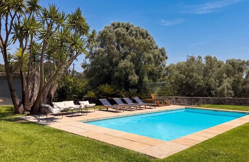 Viana do Castelo Villa | Villa Aura · Sauna, Gym, 5min Beach & City