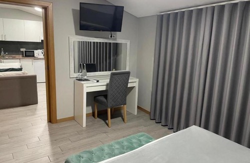 Vila de Rei Hotel | Villa B Suites and Rooms
