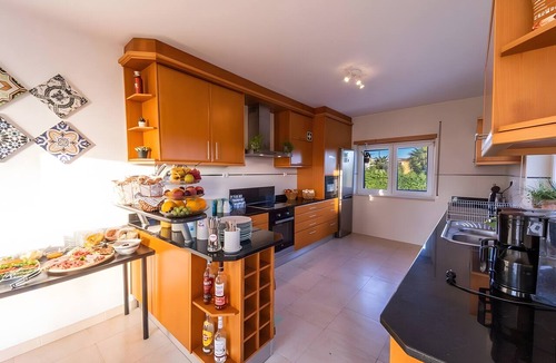 Areia Branca Villa | Villa 'Beachhouse' with Private Pool, Shared Terrace and Wi-Fi