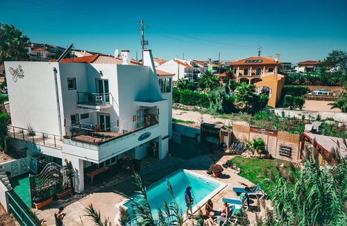 Areia Branca Villa | Villa 'Beachhouse' with Private Pool, Shared Terrace and Wi-Fi