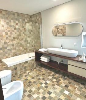 Barcelos Villa | Villa Branco - Private Pool & Garden
