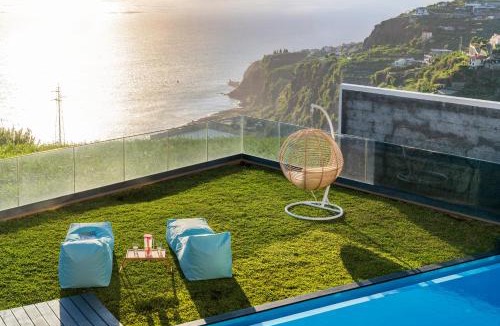 Tabua Villa | Villa Candelária by an island apart