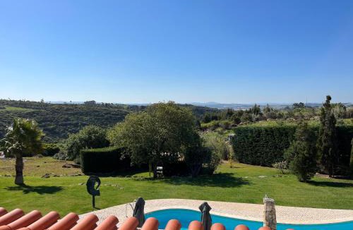 Ribamar Villa | Villa Casa Branca - with Private Pool & Big Garden