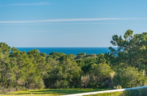 Sesmarias Villa | Villa Castelo Beach - Cosy, modern - 500m from Castelo beach