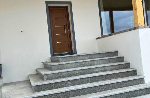 Avis Apartment | Villa com Piscina Privada para 6 Pessoas Casa dos Filhos dos Padeiros